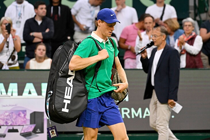 Jannik Sinner ends 2026 season for knee treatment; Zverev to claim No. 1