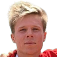 Lorens, Mikolaj